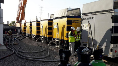 Kymmenen MOBILAIR-laitteen käyttöönotto.