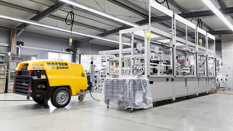 Mobilair M27E tuotannossa Unimaticilla.